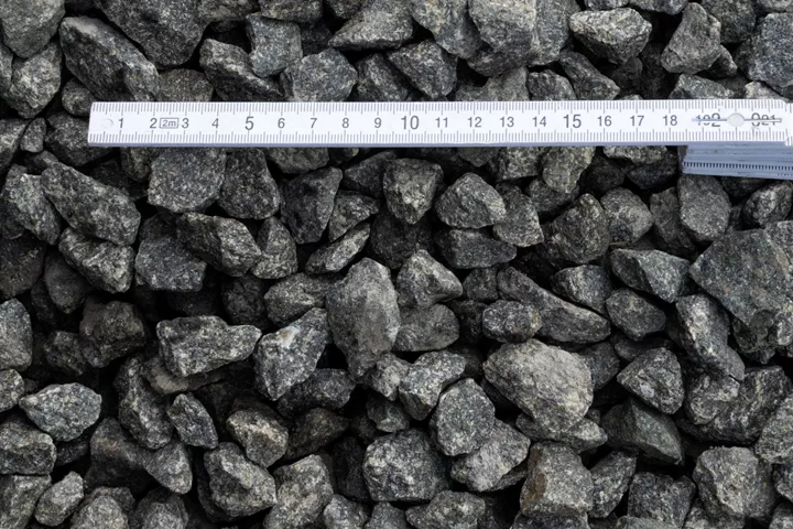 Sorte granitskærver NORIT 16/22 mm big bag